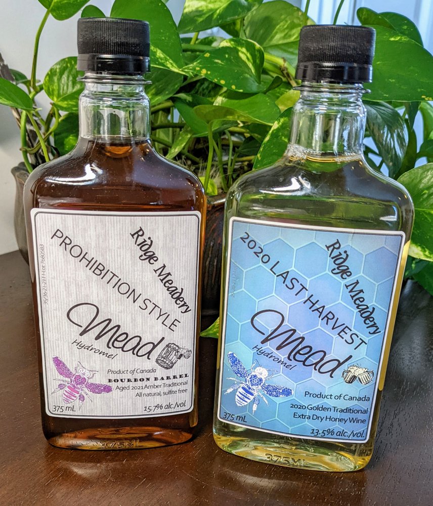 CIRCLING HAWK HONEY FARM & MEADERY Updated April 2024 31 Photos