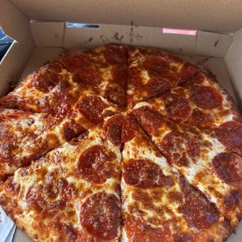 New York Pizza - a pepperoni pizza in a box - Pizza Near Me - San Lorenzo, California