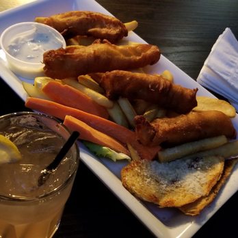 Joxer Daly's - Fish & chips (full serving) + gin pink lemonade - Pubs Near Me - Culver City, California Joxer Daly's - Fish & chips (full serving) + gin pink lemonade - Pubs Near Me - Culver City, California