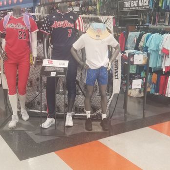 DICK'S Sporting Goods - Sporting Goods Near Me - Bee Cave, Texas DICK'S Sporting Goods - Sporting Goods Near Me - Bee Cave, Texas