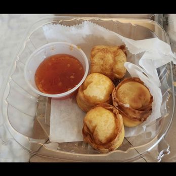 Kin'd - Crab Rangoon - very tasty but small portion for the $$ - Thai Near Me - Fresh Meadows, New York Kin'd - Crab Rangoon - very tasty but small portion for the $$ - Thai Near Me - Fresh Meadows, New York
