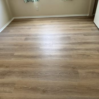 5 Star Flooring - Guest room or office. - Flooring Near Me 5 Star Flooring - Guest room or office. - Flooring Near Me
