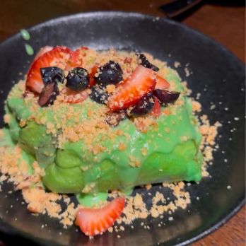 Bar Sen - Pandan Cinnamon roll - Laotian Near Me - Oklahoma City, Oklahoma Bar Sen - Pandan Cinnamon roll - Laotian Near Me - Oklahoma City, Oklahoma