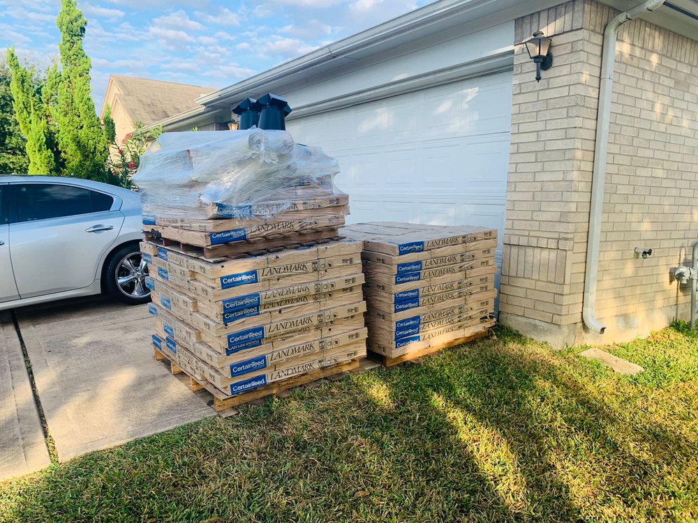 Slide of United Roofing Supply