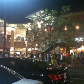 85°C Bakery Cafe-Irvine - The Line - Coffee & Tea Near Me - Irvine, California