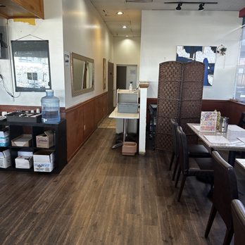 Chennai Tiffins - the inside of a restaurant - Indian Near Me - Santa Clara, California