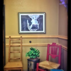 Watts Gary B MD PA - The funky waiting room