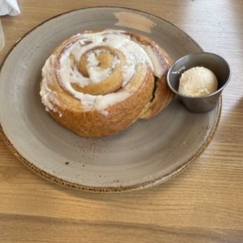 Maple & Yolk - Cinnamon Roll - Breakfast & Brunch Near Me - Urbana, Illinois Maple & Yolk - Cinnamon Roll - Breakfast & Brunch Near Me - Urbana, Illinois