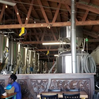 Long Beach Beer Lab - Breweries Near Me - Long Beach, California
