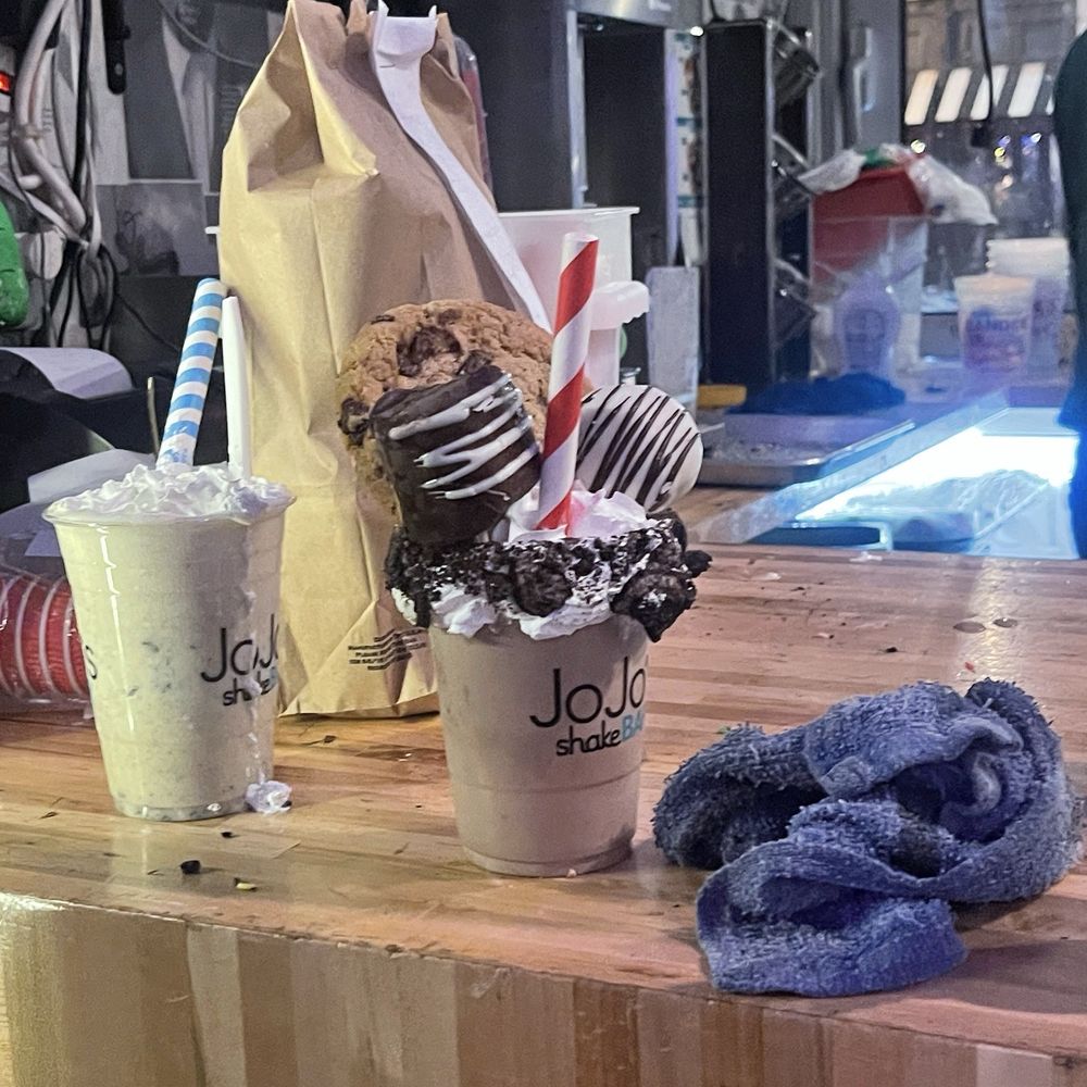 JoJo’s Shake Bar - River North - Shakes - Diners Near Me - Chicago, Illinois JoJo’s Shake Bar - River North - Shakes - Diners Near Me - Chicago, Illinois