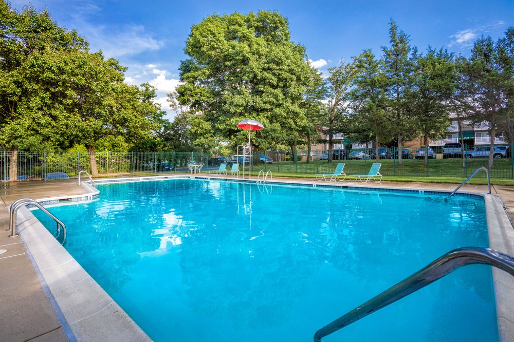 PARK GREENE APARTMENTS 19 Photos 2641 Shadyside Ave, Suitland, MD