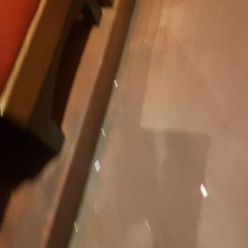 Chili's - This place needs some  T L C and  a good cleaning service.... - Tex-Mex Near Me - Flanders, New Jersey