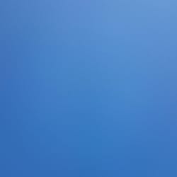 Beachclub Spice - Hallo KLM, bitte einmal weisse Flugzeugspur zwischen mir und Sonne. Nein??? Gut dann einen Drink!