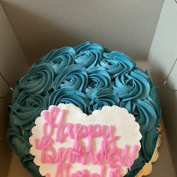 Delicious Bakery - Look at this writing I think my 6 year old could have done a better job! - Cupcakes Near Me - Northridge, California Delicious Bakery - Look at this writing I think my 6 year old could have done a better job! - Cupcakes Near Me - Northridge, California