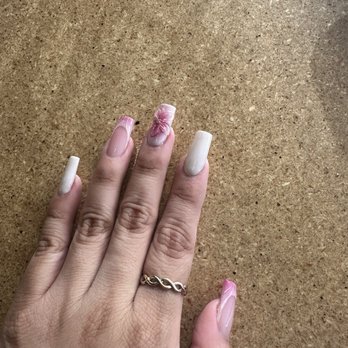 TM Nails & Spa - 3-D flower with pink spray - Waxing Near Me - San Marcos, California TM Nails & Spa - 3-D flower with pink spray - Waxing Near Me - San Marcos, California