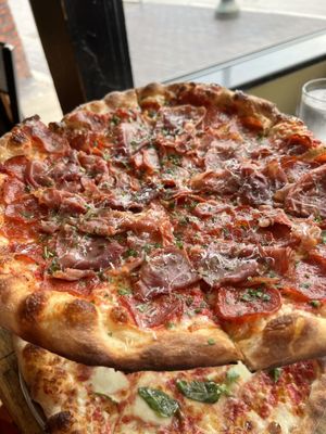 Farina Pizzeria & Wine Bar Downtown by null