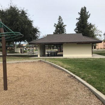 Edgar Thoming Park - Restrooms and a couple tables next to playground - Parks Near Me - Tracy, California Edgar Thoming Park - Restrooms and a couple tables next to playground - Parks Near Me - Tracy, California