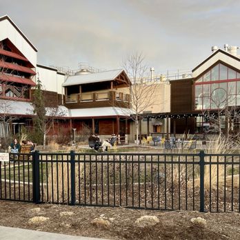 New Belgium Brewing - Additional outdoor seating with fireplace - Breweries Near Me - Fort Collins, Colorado New Belgium Brewing - Additional outdoor seating with fireplace - Breweries Near Me - Fort Collins, Colorado