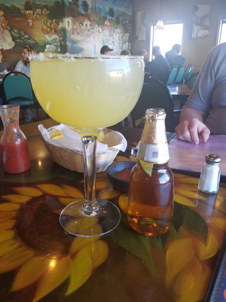 Los Charros Mexican Grill