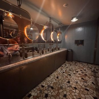 Starbucks Reserve Roastery - Cafeteria Near Me - Milan, Michigan Starbucks Reserve Roastery - Cafeteria Near Me - Milan, Michigan