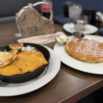 Hash Kitchen - Breakfast & Brunch Near Me - Pearland, Texas Hash Kitchen - Breakfast & Brunch Near Me - Pearland, Texas