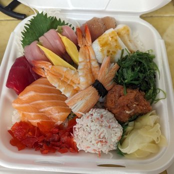 Heemo Sushi - Chirashi Bowl, $25 prior to tax - Sushi Bars Near Me - Duarte, California Heemo Sushi - Chirashi Bowl, $25 prior to tax - Sushi Bars Near Me - Duarte, California