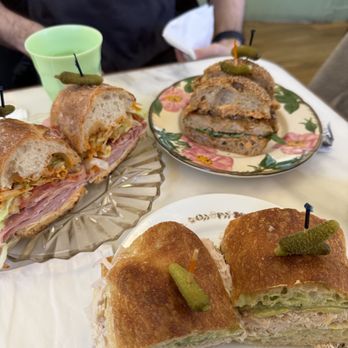 SALTY LUNCH LADY’S LITTLE LUNCHEONETTE - Updated July 2025 - 294 Photos