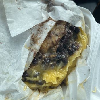 Chellas Arepa Kitchen - Pernil Arepa (Don't let the picture fool you. It was amazing) - Venezuelan Near Me - Lancaster, Pennsylvania Chellas Arepa Kitchen - Pernil Arepa (Don't let the picture fool you. It was amazing) - Venezuelan Near Me - Lancaster, Pennsylvania