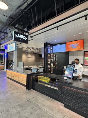 Topanga Social by null