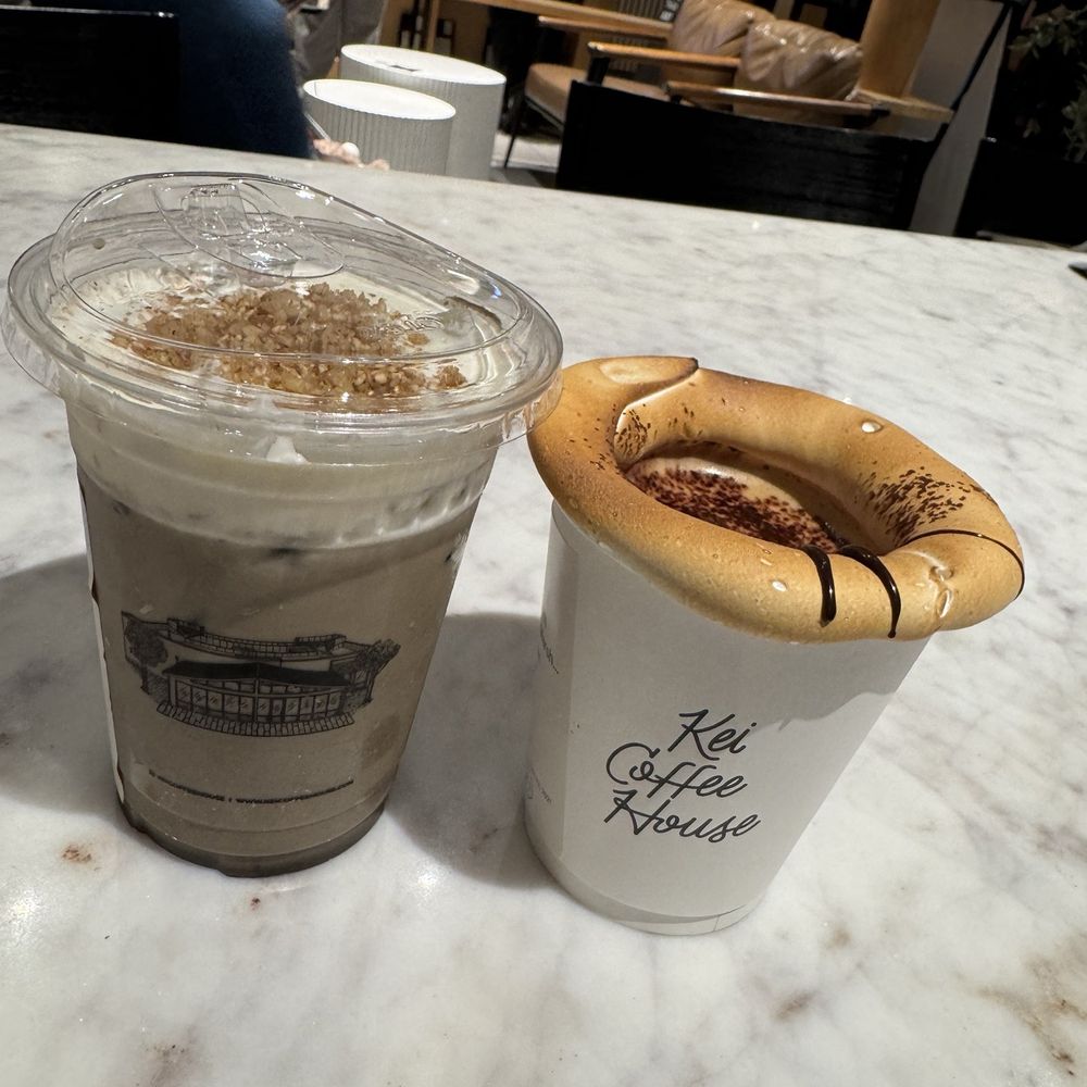 Kei Coffee House - Hojicha hotteok latte and mocha hot chocolate - Coffee & Tea Near Me - Westminster, California Kei Coffee House - Hojicha hotteok latte and mocha hot chocolate - Coffee & Tea Near Me - Westminster, California