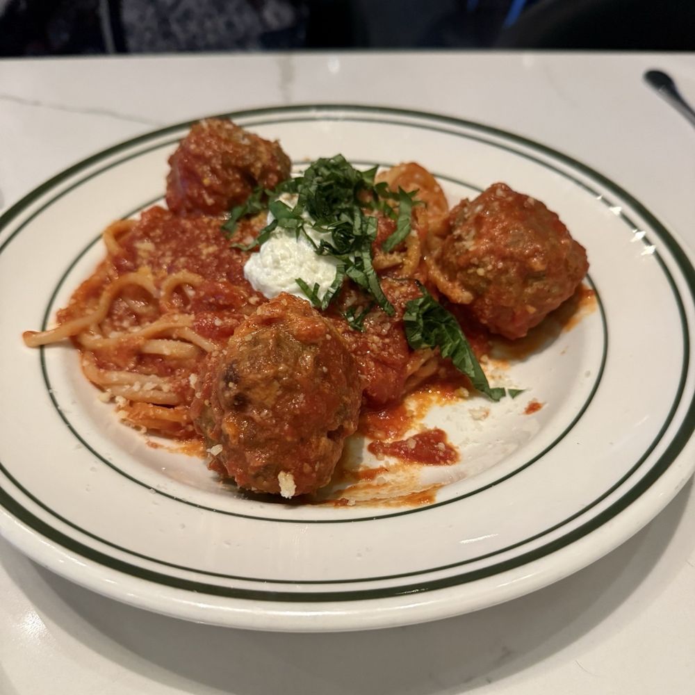 Kiki’s - Bucatini & Meatballs - Cocktail Bars Near Me - La Quinta, California Kiki’s - Bucatini & Meatballs - Cocktail Bars Near Me - La Quinta, California