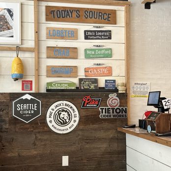 Luke's Lobster  - Inside decor - Seafood Near Me - Seattle, Washington