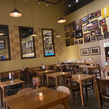 Pastaria - Inside - Italian Near Me - Clayton, Missouri
