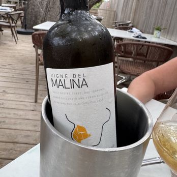 Taste on Main - A lovely white wine - Seafood Near Me - Buda, Texas
