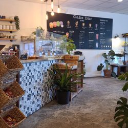 Cake Bar - Interior