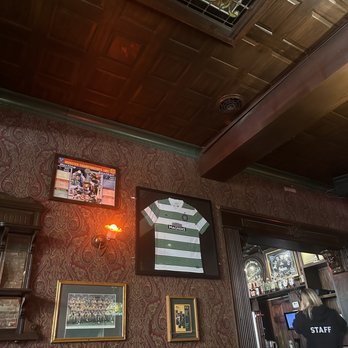 McGurk's - Interior - Pubs Near Me - Saint Louis, Missouri