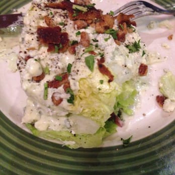 Applebee's Grill + Bar - Over an hour wait for this!! Must've came from the farm. - Sports Bars Near Me - Menifee, California