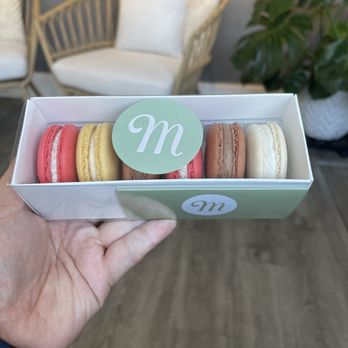 Macadons - 6 piece macaroons - Macarons Near Me - Renton, Washington Macadons - 6 piece macaroons - Macarons Near Me - Renton, Washington