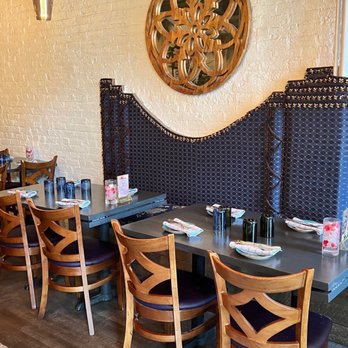 Medi Kitchen & Cocktail - Mediterranean Near Me - Chicago, Illinois Medi Kitchen & Cocktail - Mediterranean Near Me - Chicago, Illinois