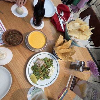 Little Pappasitos Cantina - Queso & Guacamole (Appetizers) - Tex-Mex Near Me - Houston, Texas Little Pappasitos Cantina - Queso & Guacamole (Appetizers) - Tex-Mex Near Me - Houston, Texas