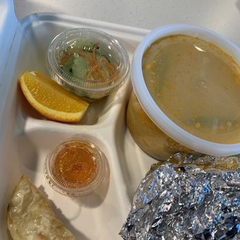 Lur Ros Thai Kitchen - C4. Panang Curry Lunch minus the egg roll because I ate it immediately lol - Thai Near Me - Vista, California