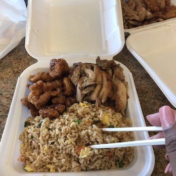 Panda Express - Chicken and more chicken - Chinese Near Me - Skokie, Illinois