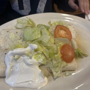 Primo’s Tacos & Tequila - Beef and chicken burritos - Tacos Near Me - West Mifflin, Pennsylvania
