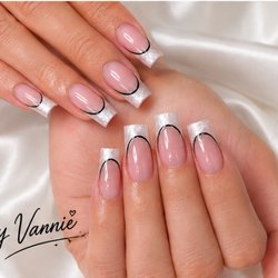 Charming Nail Lounge