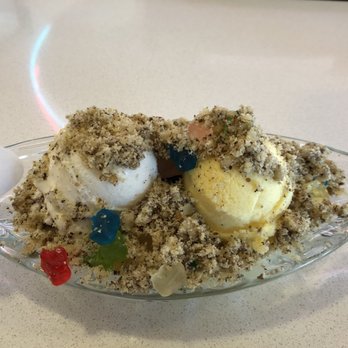 Dewar's Candy Shop - 2 scoop sundae with gummy bear toppings - Ice Cream & Frozen Yogurt Near Me - Bakersfield, California Dewar's Candy Shop - 2 scoop sundae with gummy bear toppings - Ice Cream & Frozen Yogurt Near Me - Bakersfield, California