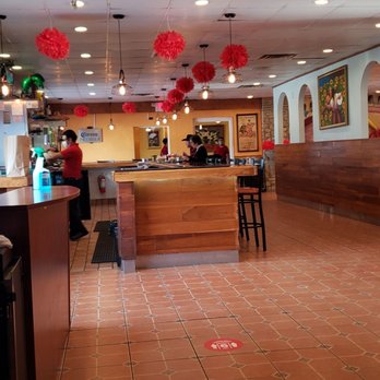 La Fuente - Bar area - Mexican Near Me - Milwaukee, Wisconsin La Fuente - Bar area - Mexican Near Me - Milwaukee, Wisconsin