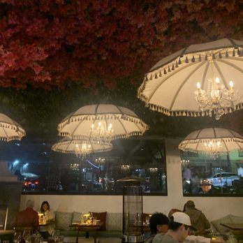 Piedra Santa - Interesting and unique lighting fixture! - Steakhouses Near Me - San Diego, California Piedra Santa - Interesting and unique lighting fixture! - Steakhouses Near Me - San Diego, California