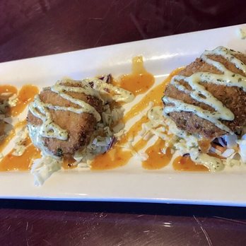 Manderes - Appetizer - Crab Cake - Bars Near Me - Folsom, California Manderes - Appetizer - Crab Cake - Bars Near Me - Folsom, California