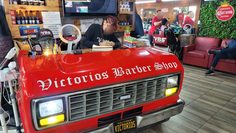 Victorios Barber Shop