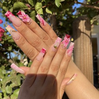L’amore Nail Lounge - Gel-X full set with nail art - Nail Salons Near Me - Fresno, California L’amore Nail Lounge - Gel-X full set with nail art - Nail Salons Near Me - Fresno, California